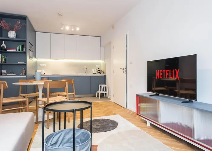 Chaika Apartment Warna