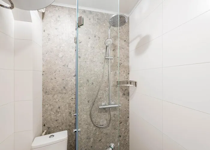 Chaika Apartment Warna